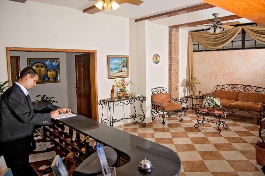 Carey House Hotel Santo Domingo Dış mekan fotoğraf